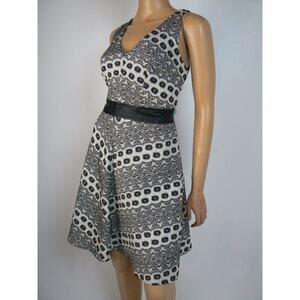 $138 Chelsea & Violet Black White Vneck Canvas Fit & Flare Dress M 8 10 NWT C399